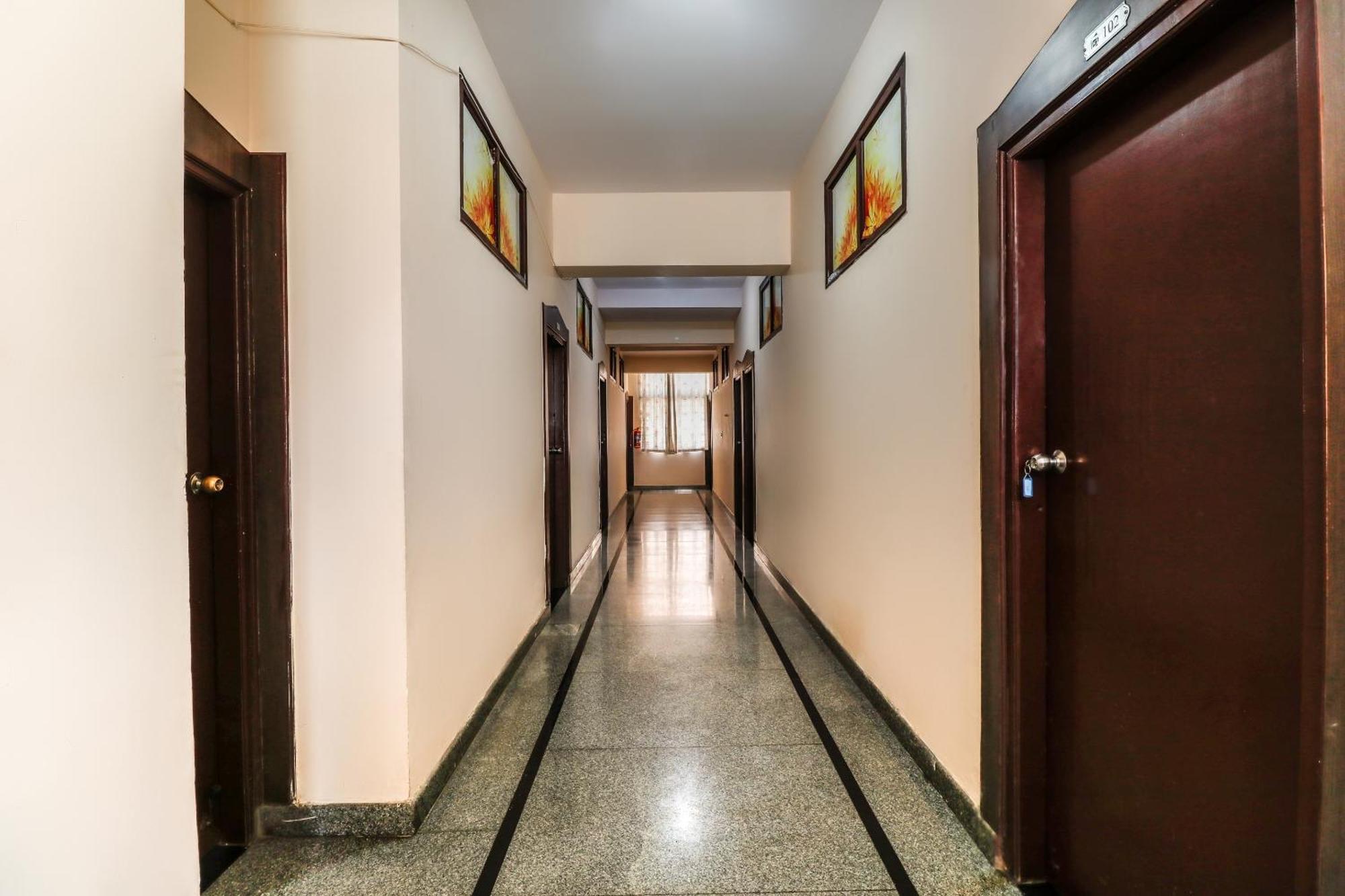 Hotel O Jeevan Residency 迈索尔 外观 照片